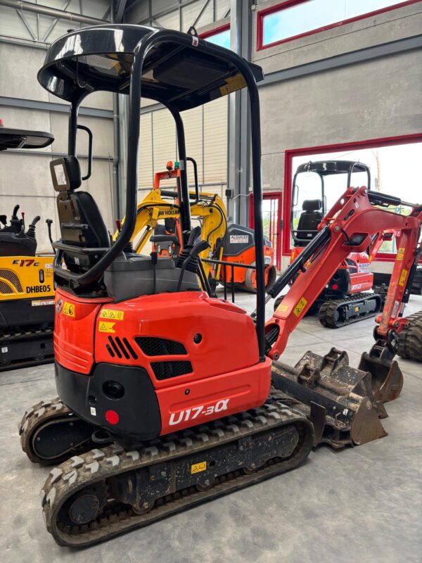 Excavadora Kubota U17-3&