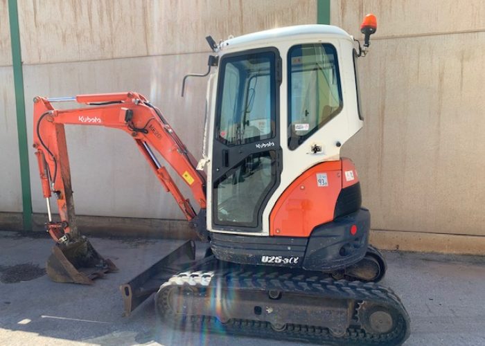 KUBOTA U25-3 - Alquiler y Venta de Maquinaria de Construcción y Agrícola en Almería y Granada